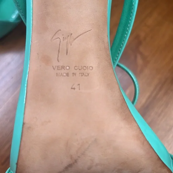 Giuseppe Zanotti Turquoise Patent Leather Arrow Stiletto Heels - Picture 16 of 16